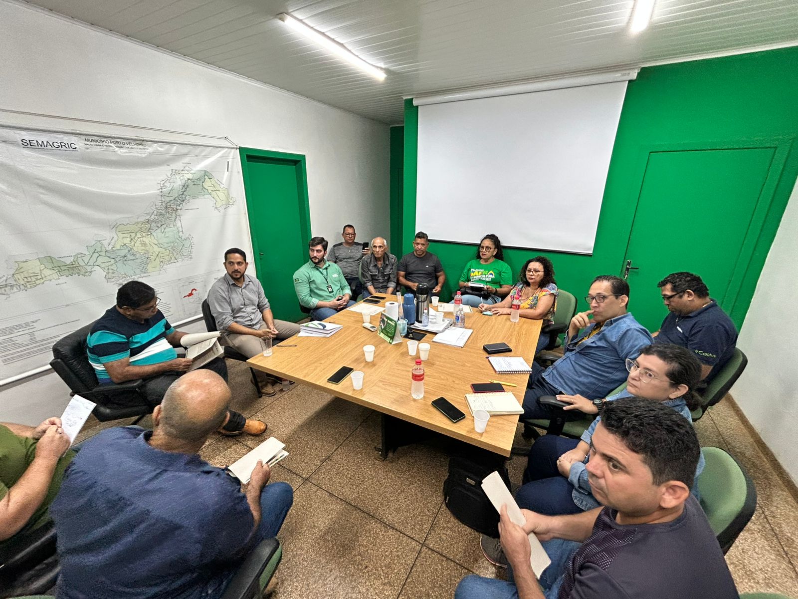 Programas buscam ampliar o acesso dos pequenos produtores ao crédito rural 